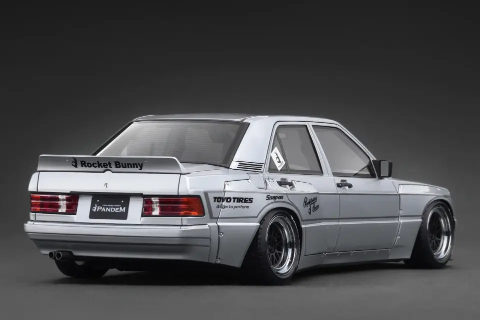 IGNITION MODEL PANDEM 190 SILVER 1:18 (IG3770)