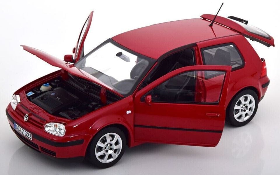 NOREV VOLKSWAGEN GOLF 4 2002 1:18 (188573)
