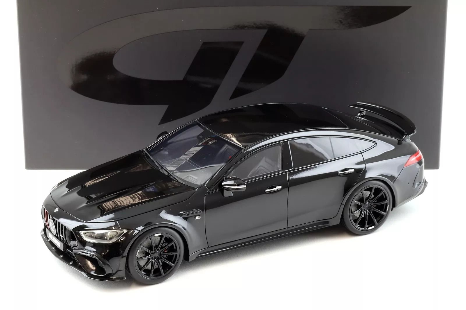 GT SPIRIT Mercedes AMG GT63 S Brabus 930 2023 1:18 (GT909)