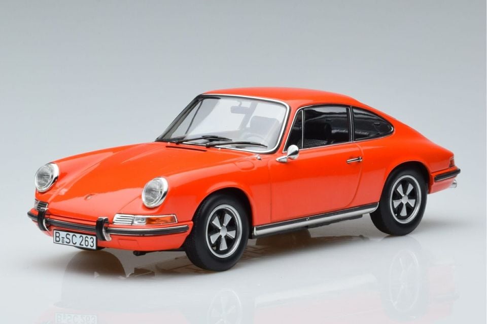 NOREV PORSCHE 911 COUPE 2 1970 1:18 (187628)