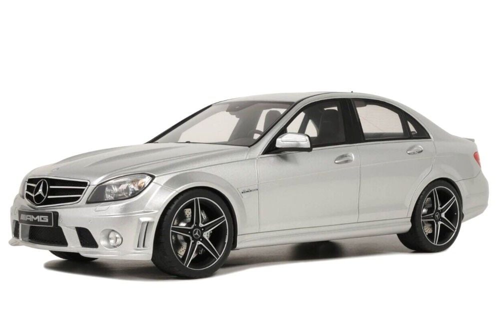 GT SPIRIT Mercedes Benz C63 AMG 2008 1:18