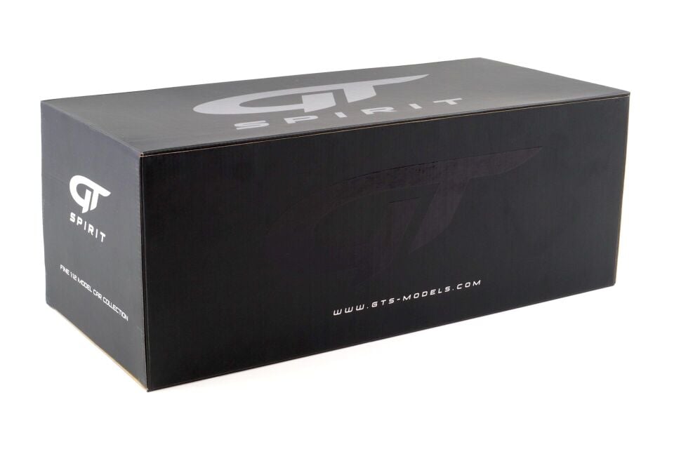GT SPIRIT PORSCHE 911 (992) GT2 RS 2018 WEİSSACH PACK 1:12 (GT535)