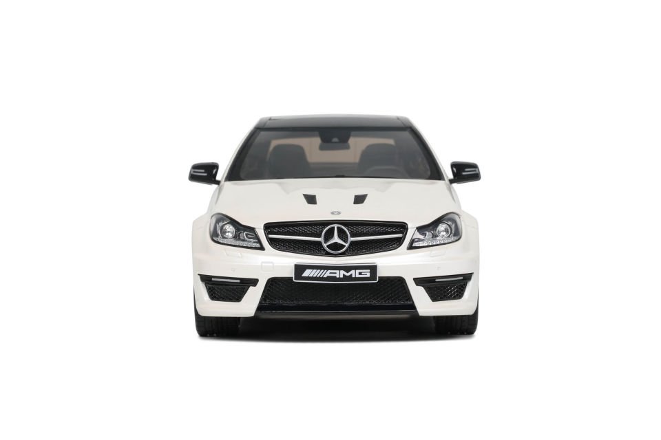 GT SPIRIT Mercedes Benz C63 AMG 507 1:18(GT899)