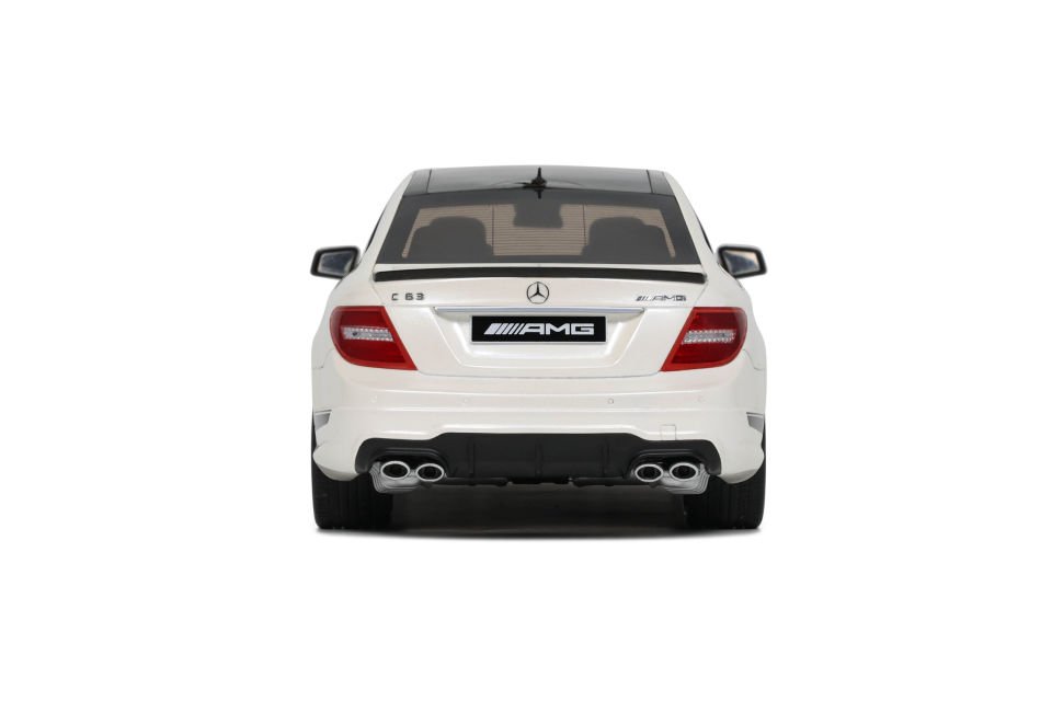 GT SPIRIT Mercedes Benz C63 AMG 507 1:18(GT899)