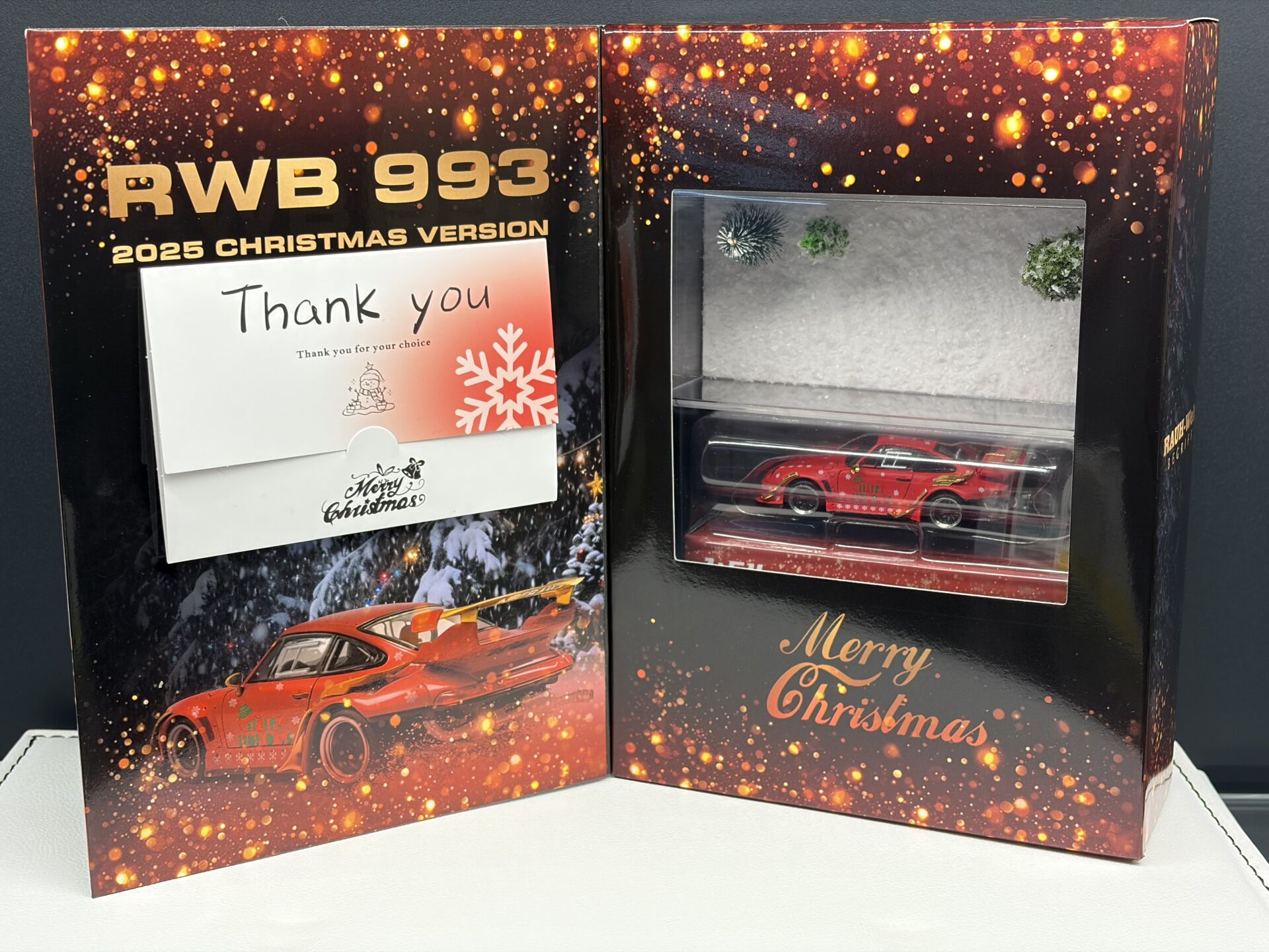 RAUH-WELT RWB 993 CHRISTMAS VERSION 2025 1:64