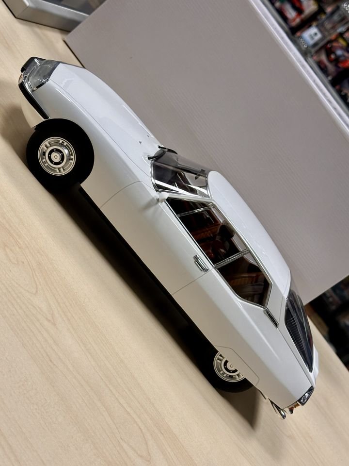 NOREV Citroën SM 1970 White - Genova Presentation Version 1:12