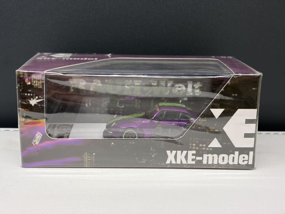 XKE MODEL RWB 993 JUSTICE & EVIL 1:64