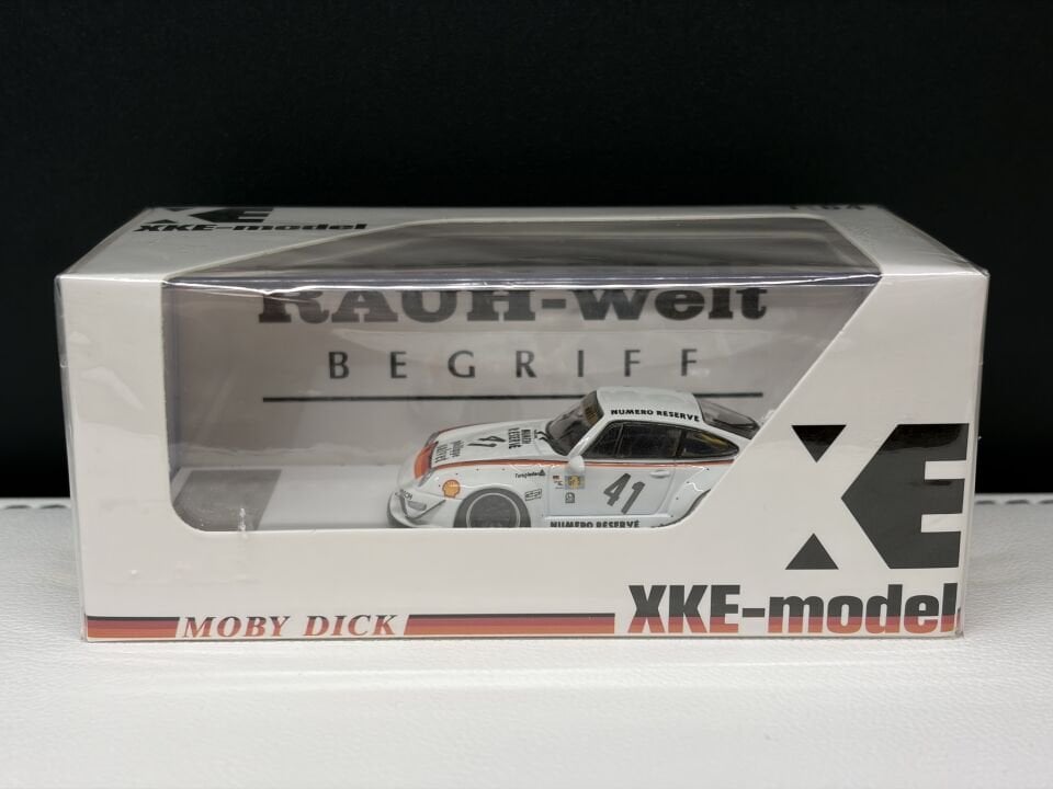 XKE MODEL RWB 993 MOBY DICK 1:64
