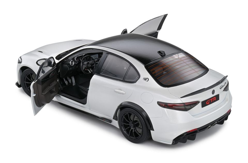 SOLIDO ALFA ROMEO GIULIA GTA 2022 1:18 (S1806903)