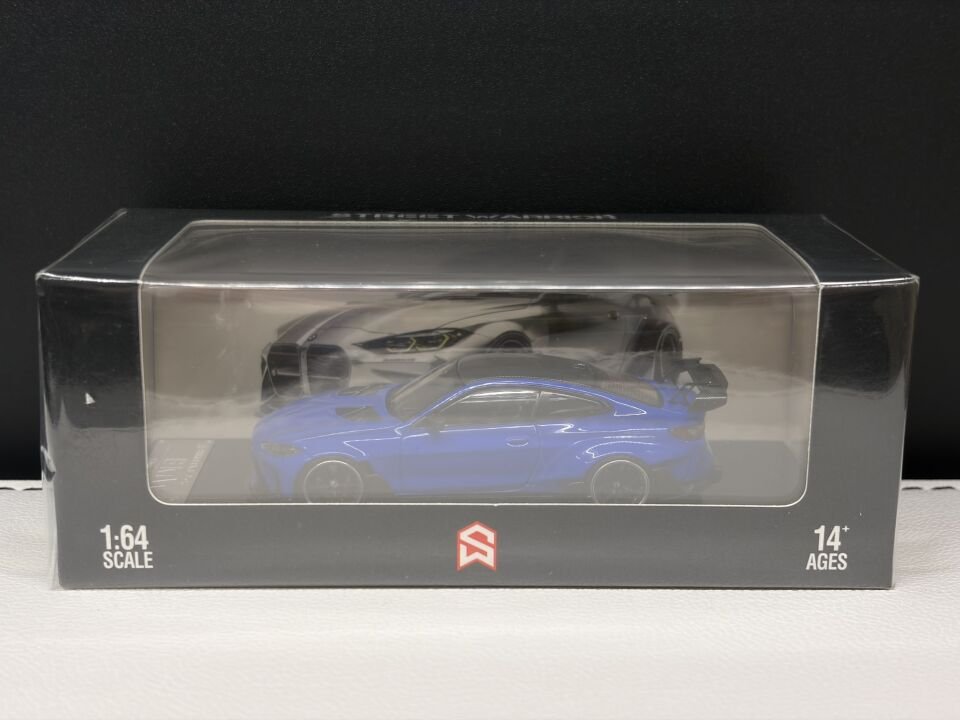 STREET WARRIOR BMW M4 G82 1:64