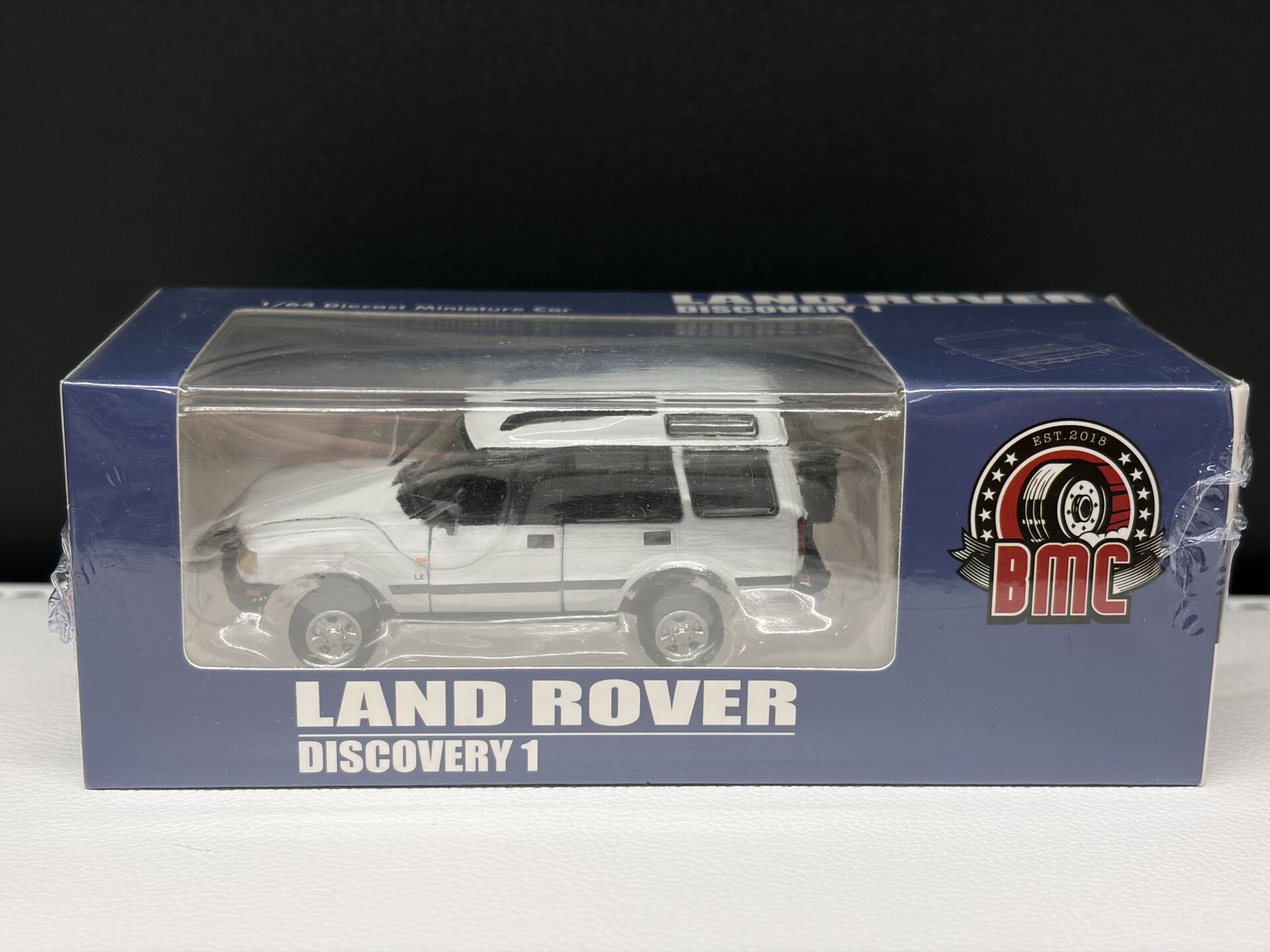 BMC LAND ROVER DISCOVERY 1 WHITE 1:64
