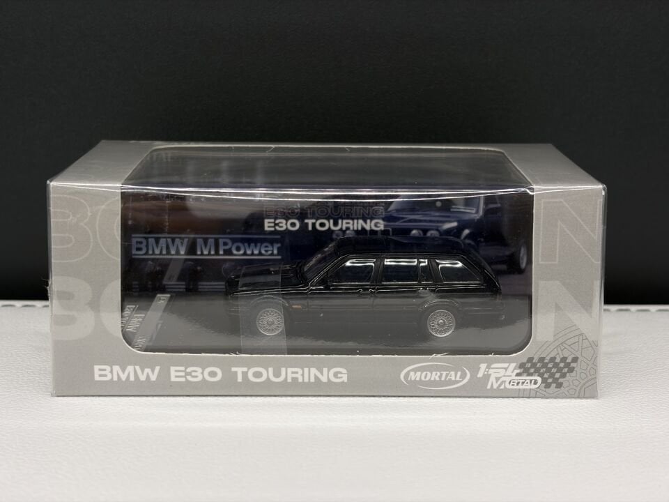 MORTAL MODEL BMW E30 TOURING 1:64