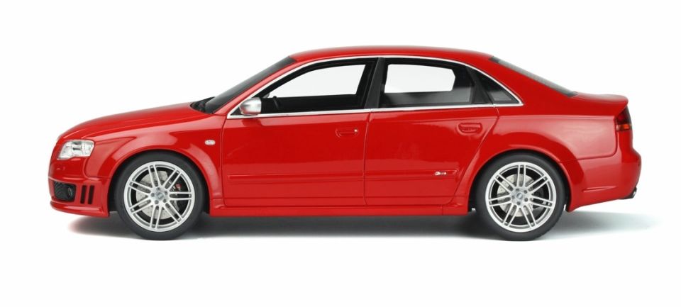OTTO AUDI RS4 (B7) 4.2 FSI 2005 1:18 (OT400)