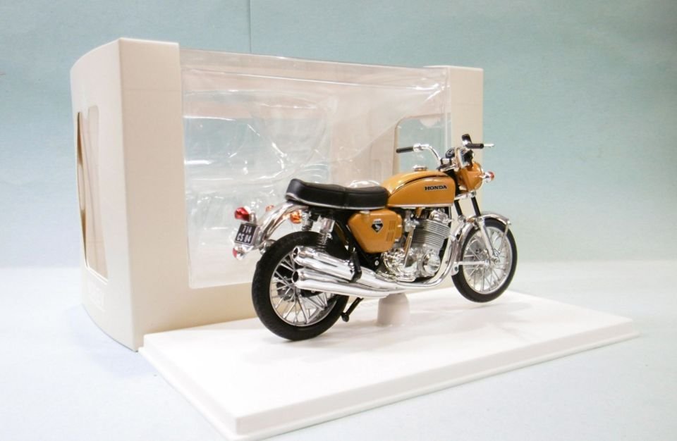 NOREV HONDA CB750 1969 (182025) 1:43