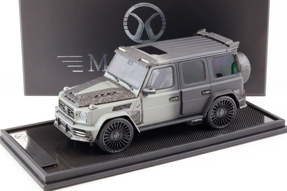 MOTORHELİX 1:18 Mercedes Classe G G63 AMG Mansory UAE noir