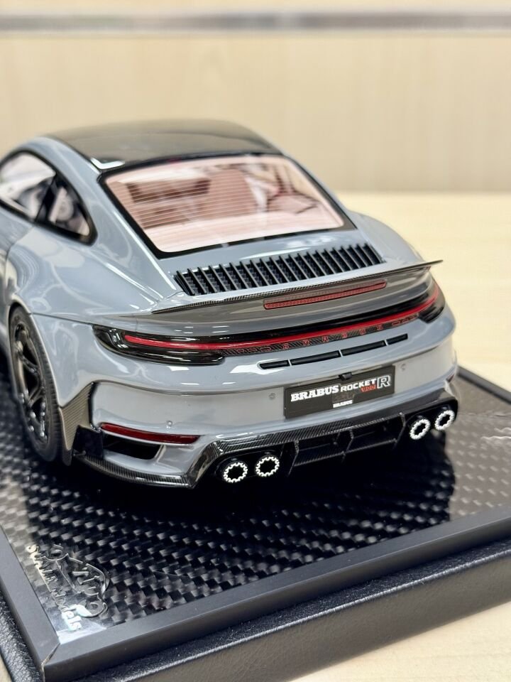 VİP models 1:18 Porsche BRABUS Rocket R900