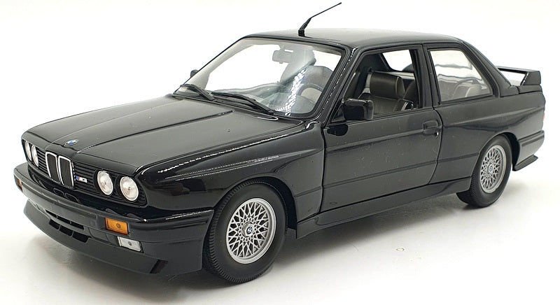 MINICHAMPS BMW M3 STREET BLACK E30 1987 1:18