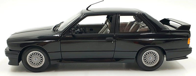 MINICHAMPS BMW M3 STREET BLACK E30 1987 1:18