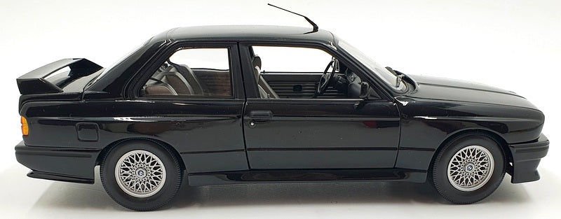 MINICHAMPS BMW M3 STREET BLACK E30 1987 1:18
