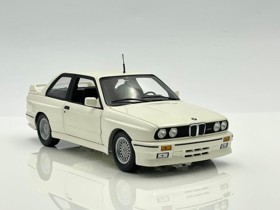 MINICHAMPS BMW M3 E30 1987 1:18