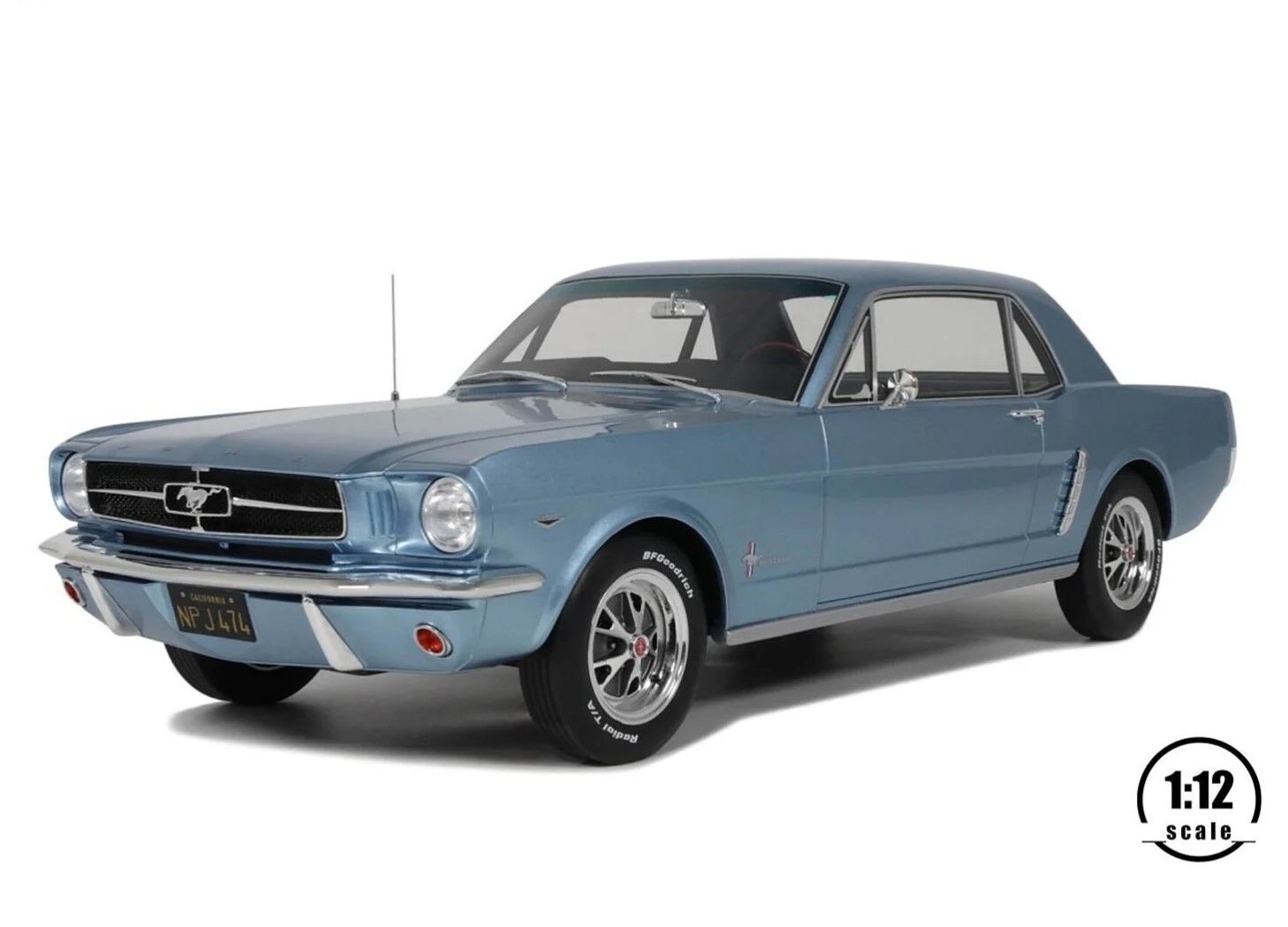 1:12 1965 Ford Mustang V8 Hardtop Silver Blue Pony