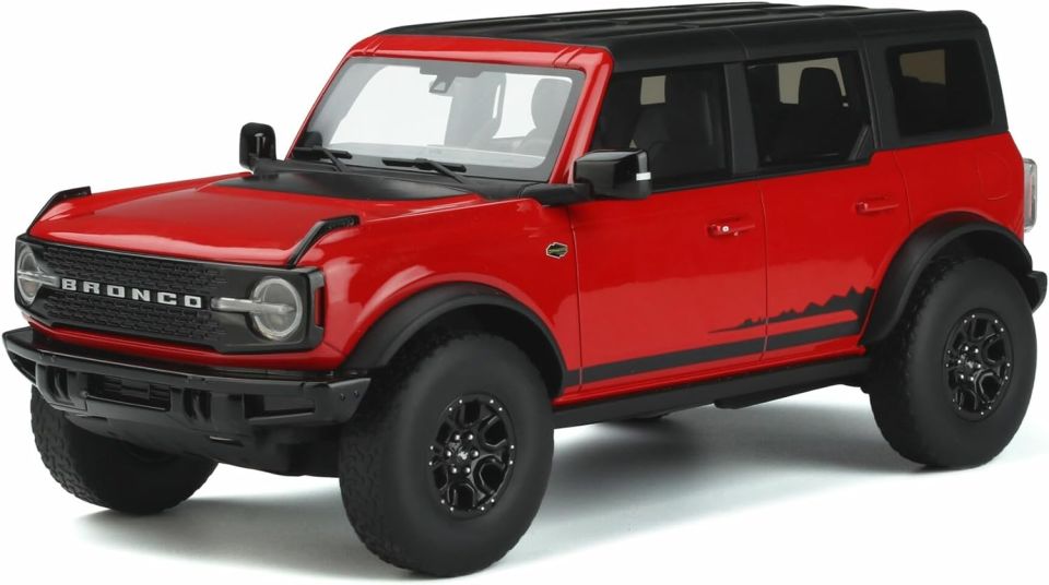 GT SPIRIT FORD BRONCO 4 DOORS 2021 1:18 (GT360)