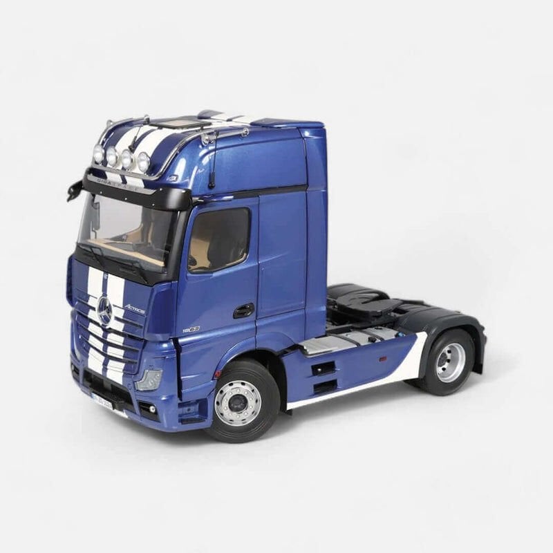Mercedes-Benz Actros 4x2 ve Lohr araç taşıyıcı 1:18