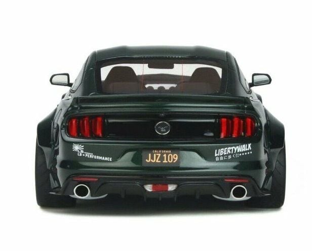 GT SPIRIT FORD MUSTANG SHELBY GT500 LBW 2020 1:18