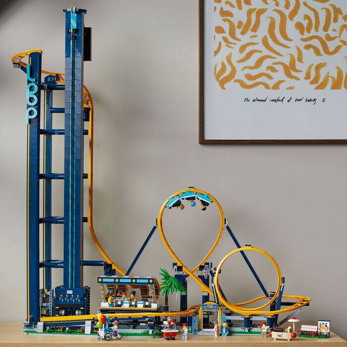 LEGO ICONS Daireli Hız Treni