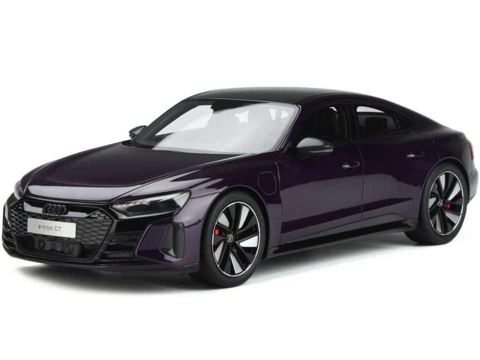 GT SPIRIT AUDI RS E-TRON GT MERLIN PURPLE 2022 1:18 (GT392)