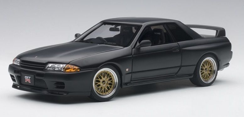 AUTOART NISSAN SKYLINE GT-R (R32) 1:18