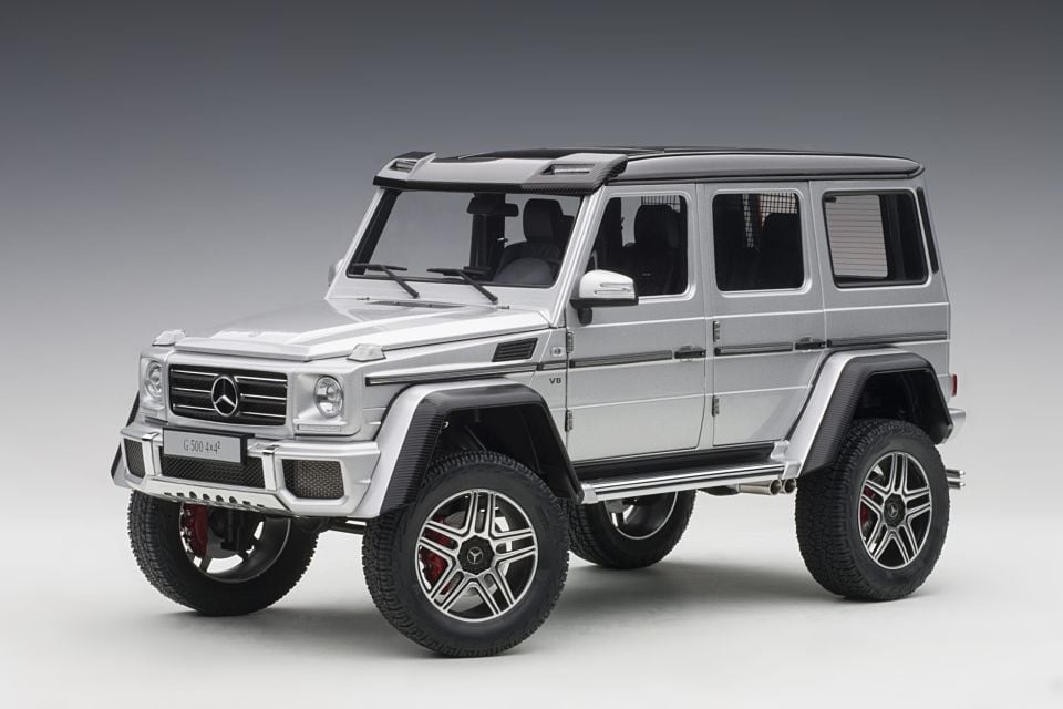 AUTOART MERCEDES BENZ G500 4X4 1:18 (76318)