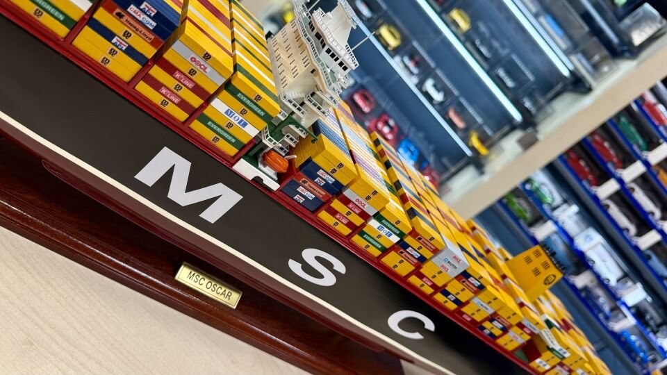 MSC OSCAR 103*15*24 CM