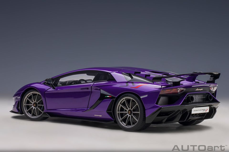 AUTOART LAMBORGHINI DIABLO SVJ 1:18 (79158)