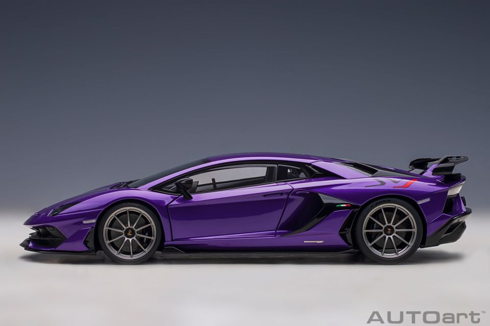 AUTOART LAMBORGHINI DIABLO SVJ 1:18 (79158)