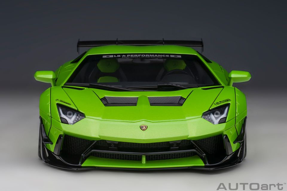 AUTOART LAMBORGHINI  LIBERTY WALK LB-WORKS AVENTADOR LMTD 1:18 (79243)