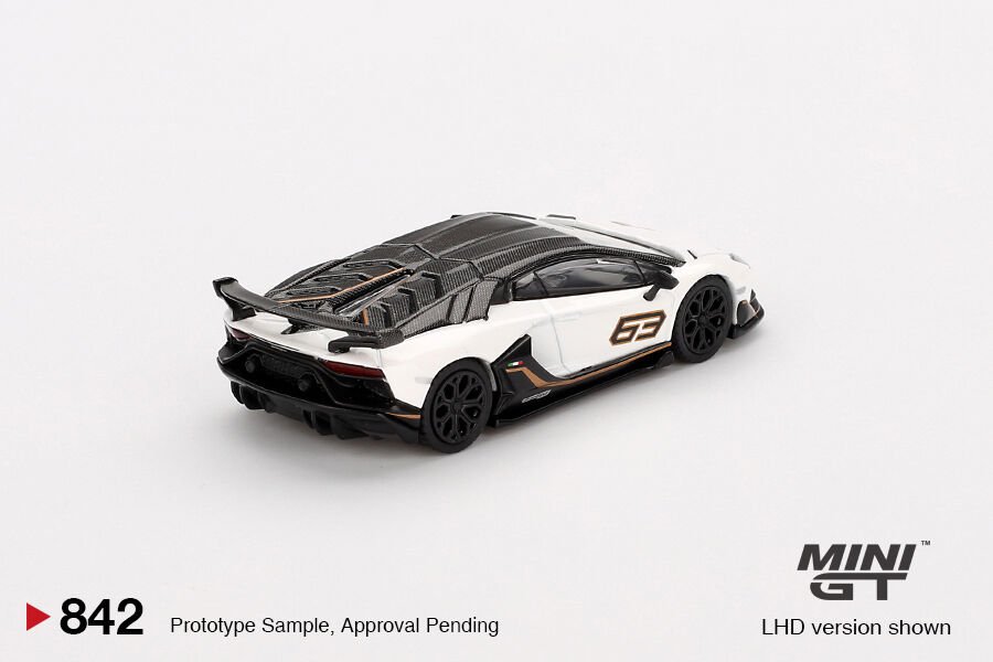 MINI GT LAMBORGHINI AVENTADOR SVJ63 1:64