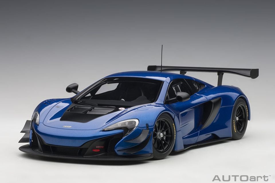 AUTOART MCLAREN 650S GT3 PLAIN BODY 1:18 (81641)