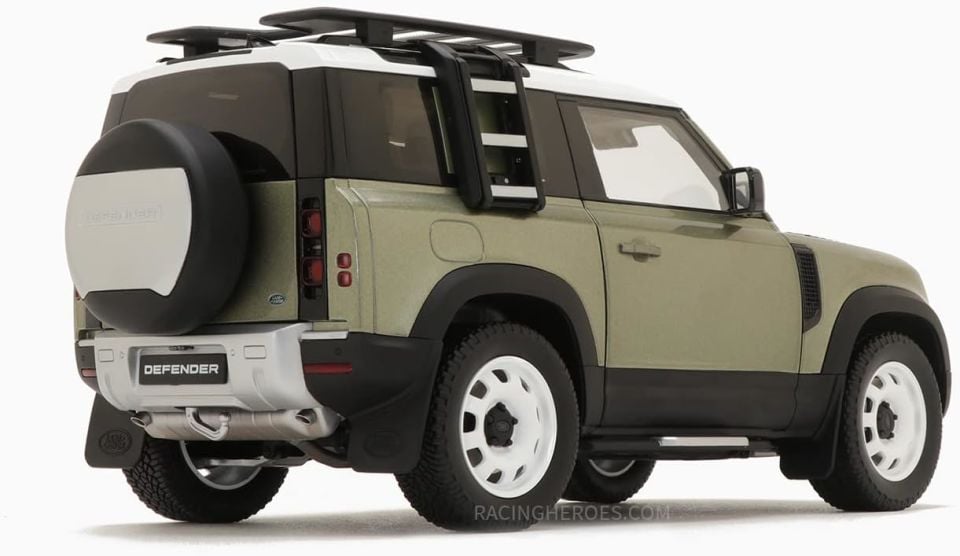 ALMOST REAL LAND ROVER DEFENDER 90 2020 1:18 (810704)