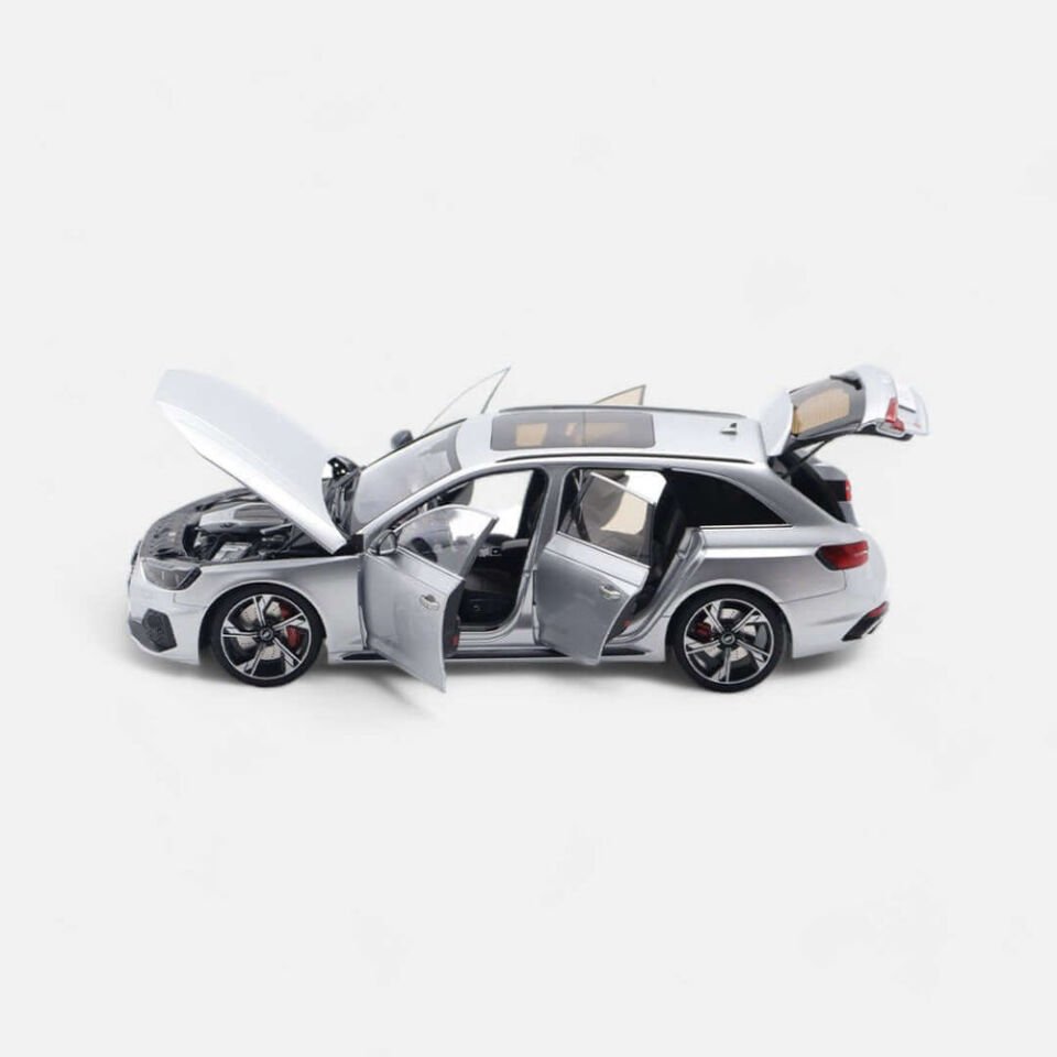 KENGFAİ / KİLO WORKS 1:18 Audi RS4 Avant - 2020