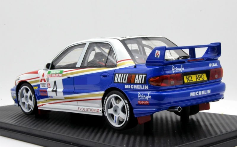ONE MODEL MITSUBISHI EVO 3 1:18