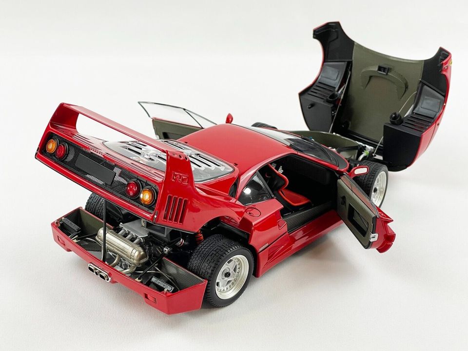 KYOSHO FERRARI F40 1987 1:18 (08416R)