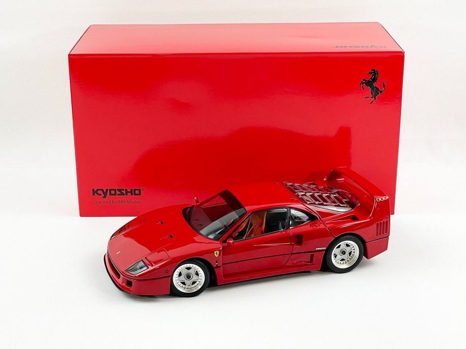 KYOSHO FERRARI F40 1987 1:18 (08416R)