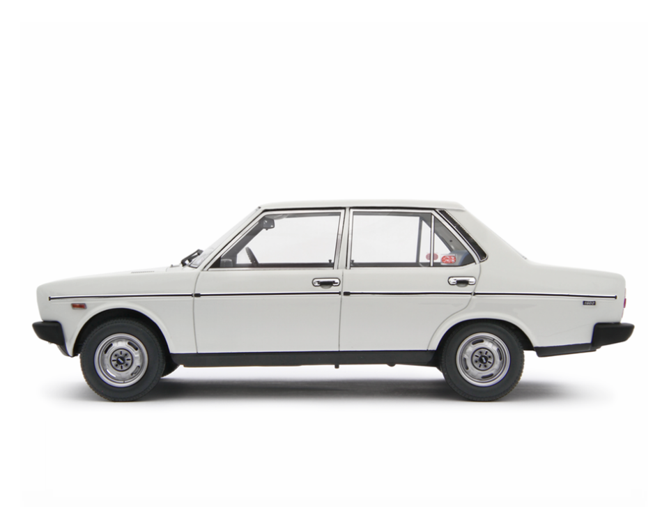 Laudo Racing 1:18 1974 Fiat 131 1600 Mirafiori Special Beyaz