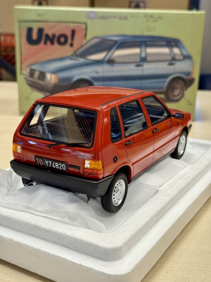 LAUDORACİNG-MODELS 1:18 Fiat Uno 45 1983