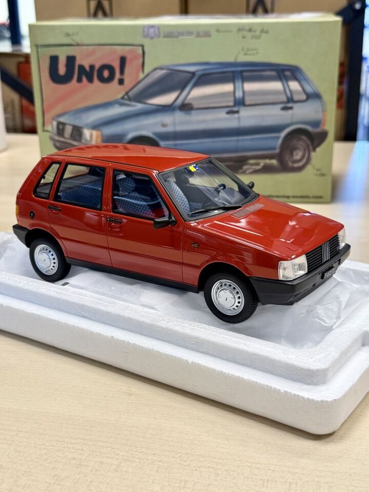 LAUDORACİNG-MODELS 1:18 Fiat Uno 45 1983