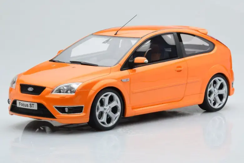 OTTO FORD FOCUS MK2 ST 2.5 2006 1:18