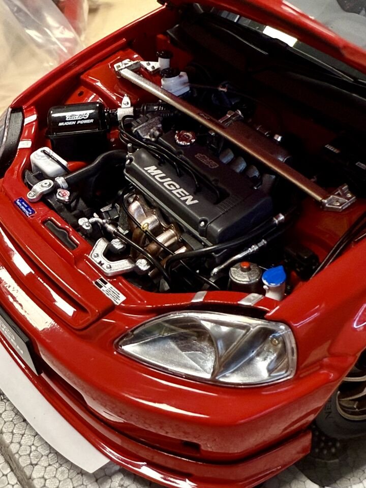 MOTORHELİX 1:18 HONDA CİVİC TYPE R EK9 MUGEN MİLANO