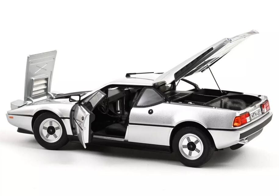 NOREV 1:18 BMW M1 1980 SİLVER METALLİC 183226