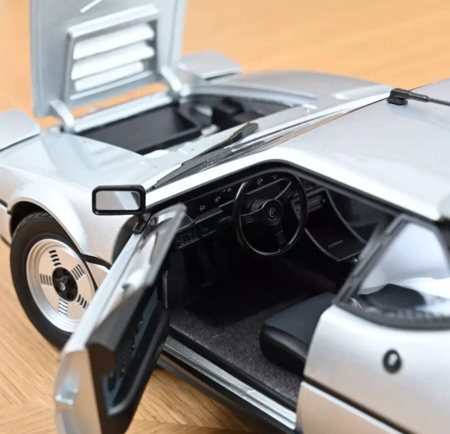 NOREV 1:18 BMW M1 1980 SİLVER METALLİC 183226
